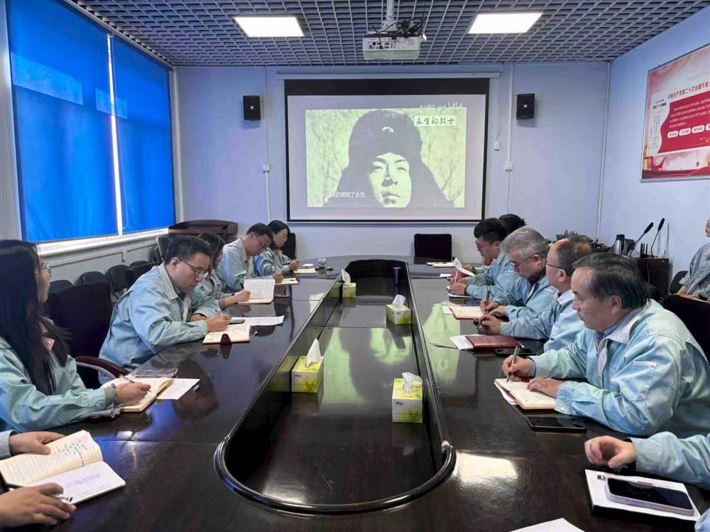 傳承雷鋒精神 砥礪奮進(jìn)力量！ 產(chǎn)發(fā)集團(tuán)開展“學(xué)雷鋒”志愿服務(wù)系列主題活動(dòng)